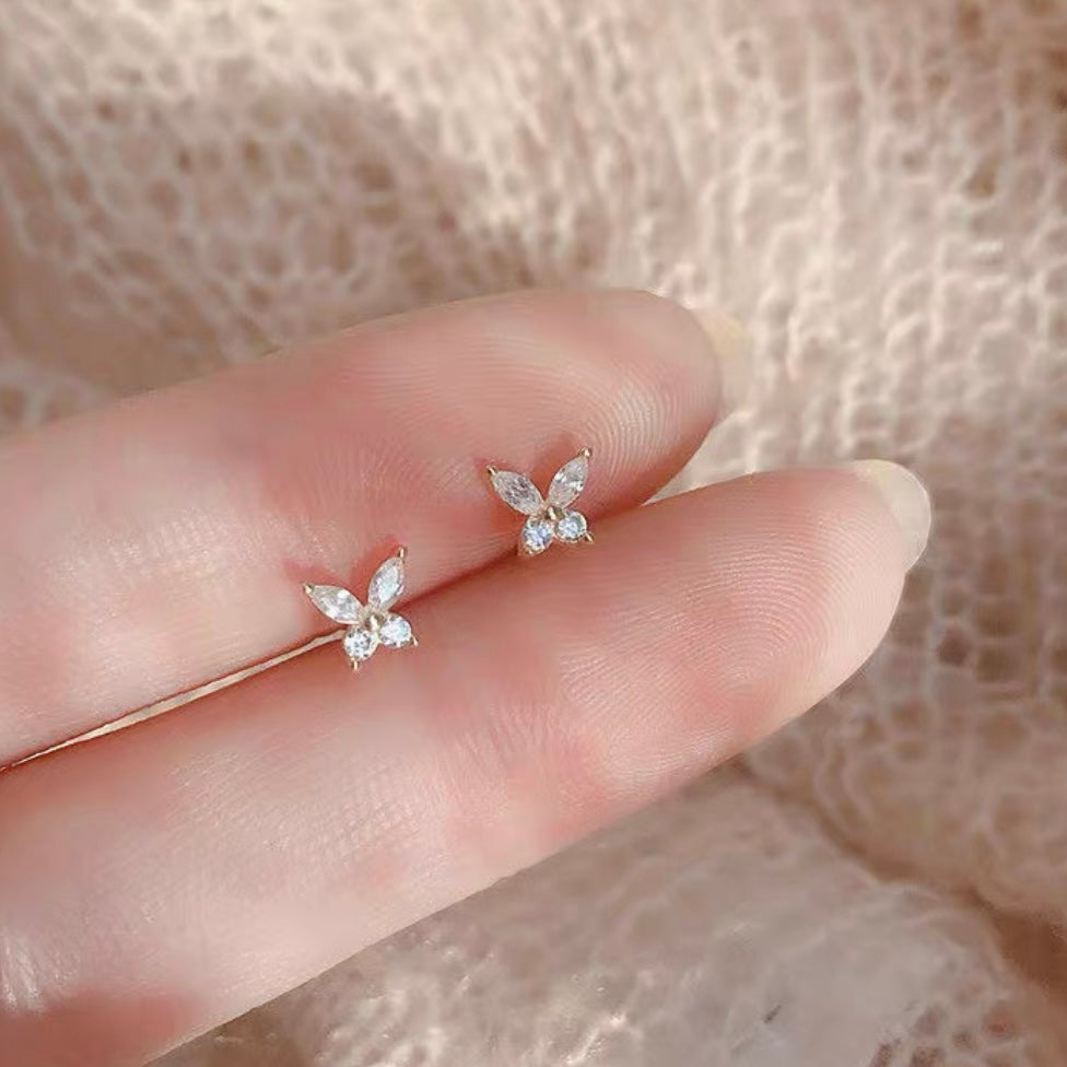 SERIES D - Trendy 20G Nose Stud (Piercing Required), Dainty Nose Stud