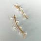Boucles d’oreilles légères en forme de branche de fausse perle plaquées or 18 carats, boucles d’oreilles de créateurs