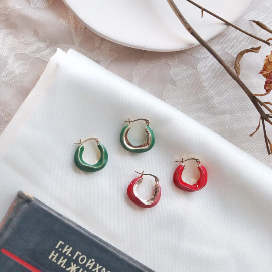 Emerald Chanel earrings - Gem