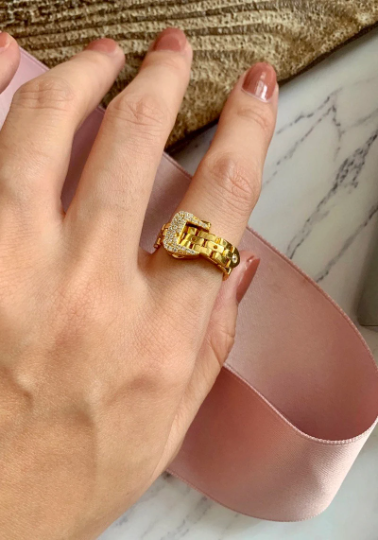 Gold ring belt discount