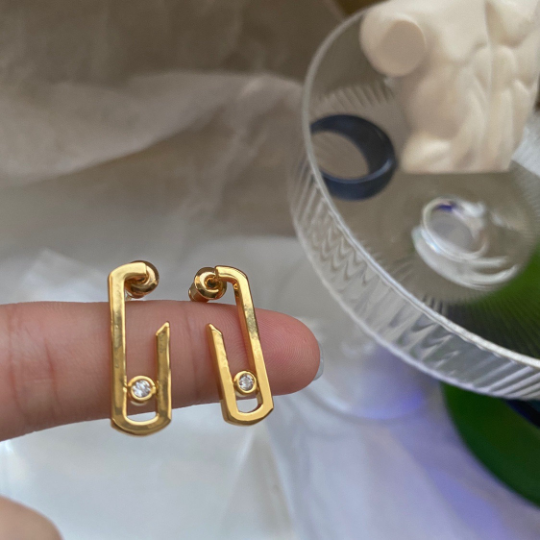 18K Gold Plated Safety Pins Earrings (A Pair), Gigi Hadid Sparkly Safety Pins