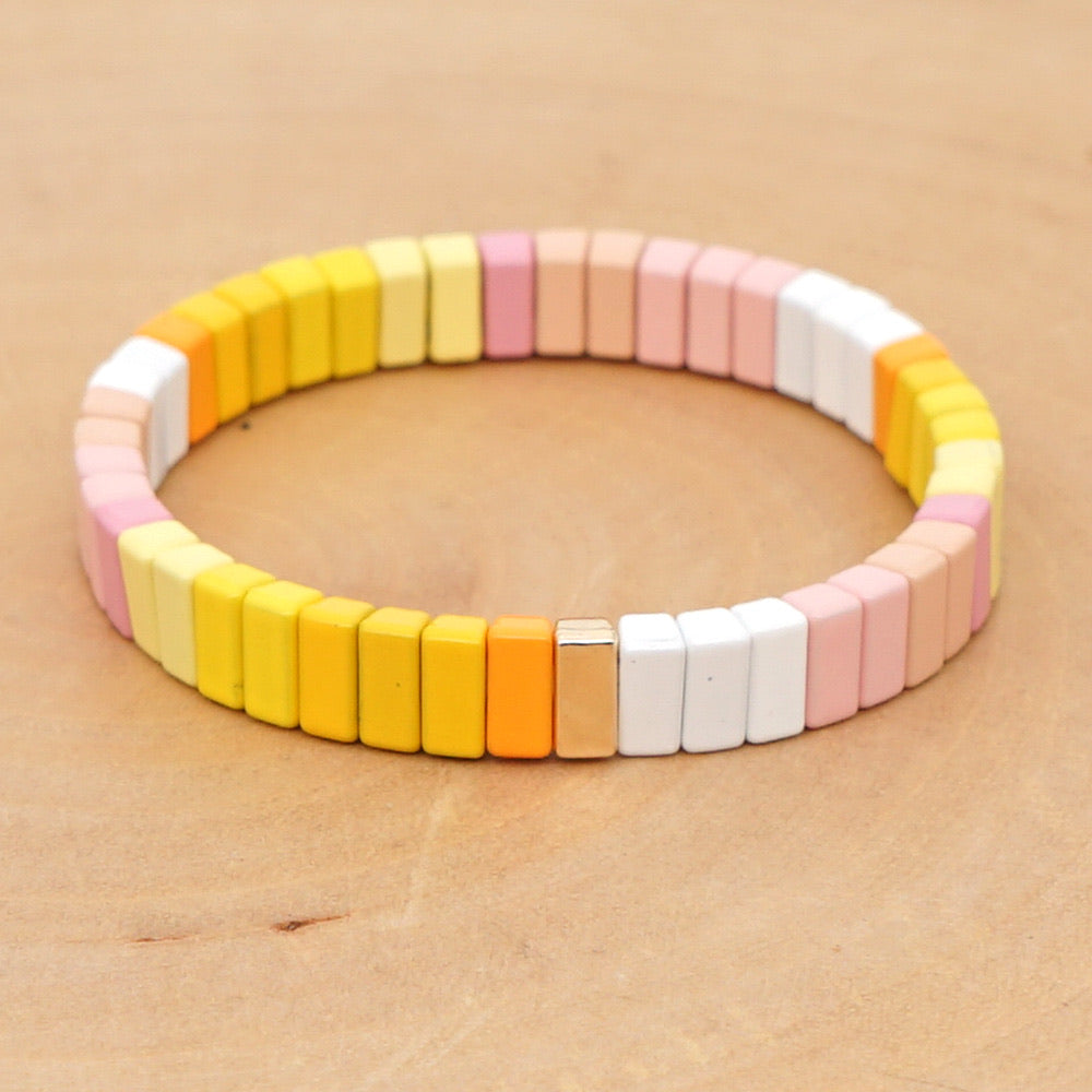 Schmale gelb-rosa Mix Emaille-Fliesenperlen, Colorblock-Armbänder, Emaille-Perlen, trendige Tila, Stretch-Armbänder, böhmische Armbänder, Fliesenperlen
